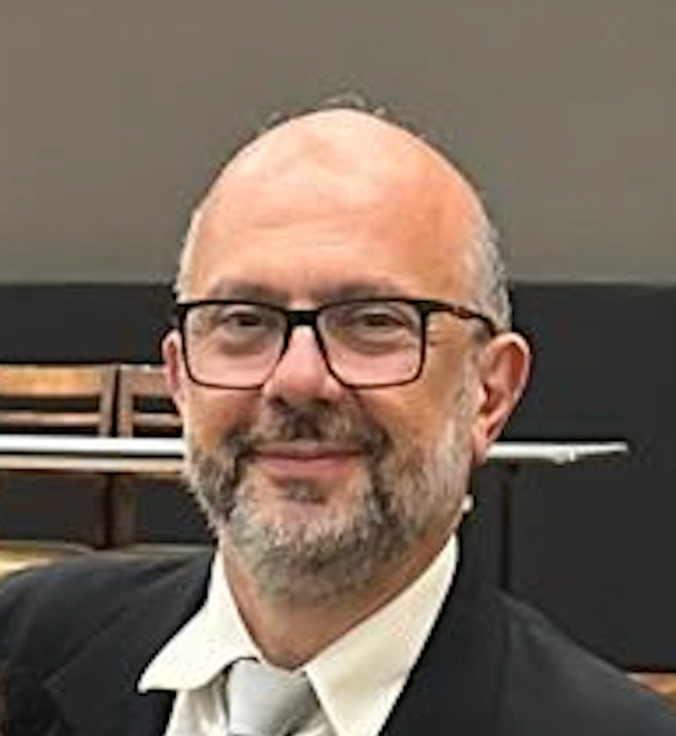 Crispino, Luís C.B.