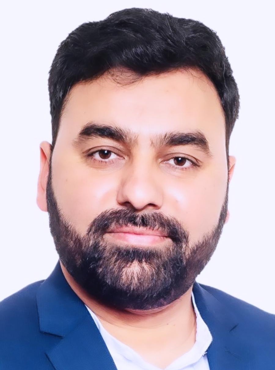 Ali, Mumtaz