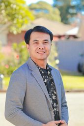 Zainuddin, Zamzami